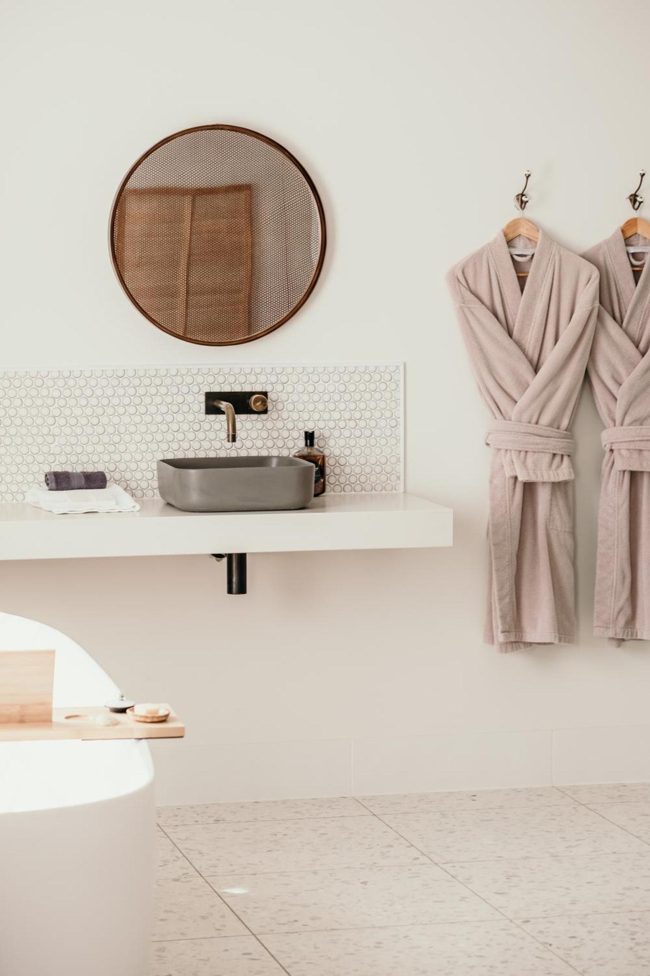 פורט פיירי The Oak & Anchor Hotel מראה חיצוני תמונה Bathroom