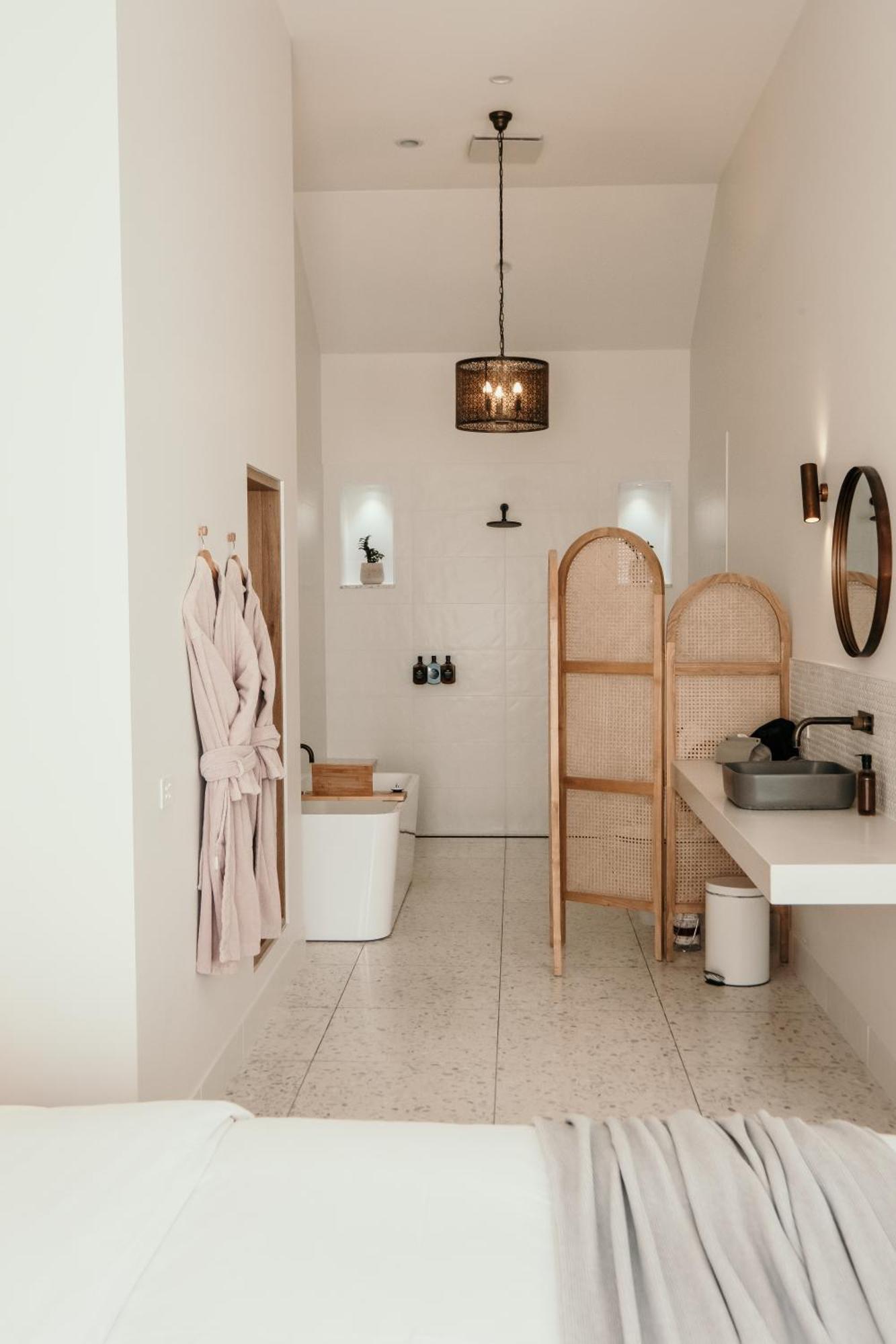 פורט פיירי The Oak & Anchor Hotel מראה חיצוני תמונה Bathroom