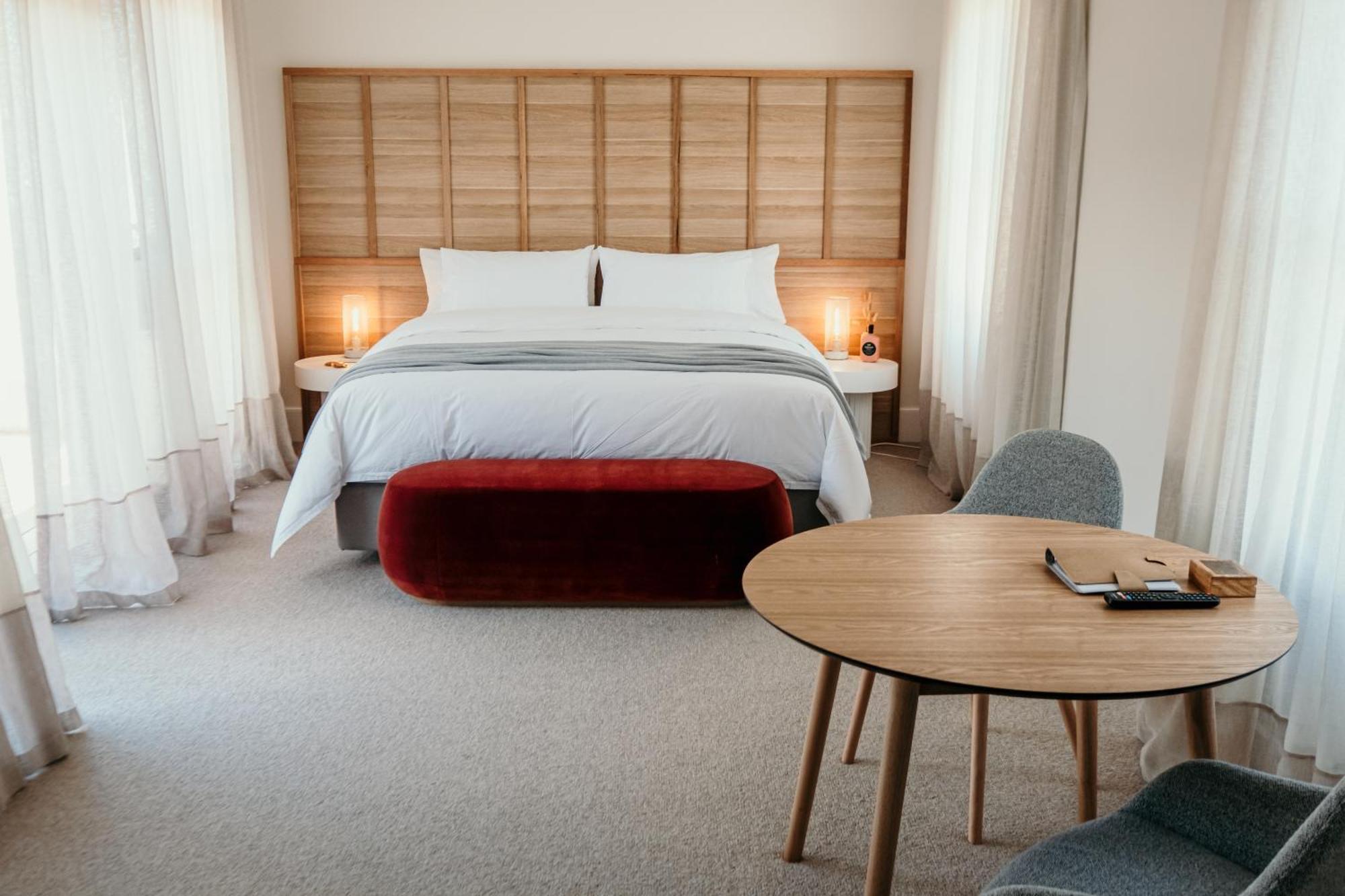 פורט פיירי The Oak & Anchor Hotel מראה חיצוני תמונה A bedroom at the hotel